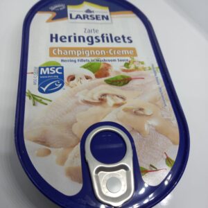 Herring Fillets in Champignon-creme 200 Gramm von Larsen / Herring Fillets in Mushroom Sauce 200 grams from Larsen